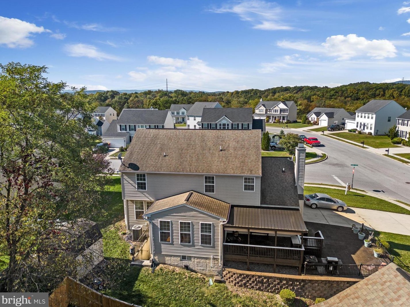 131 Brandenburg Dr, Falling Waters, WV 25419