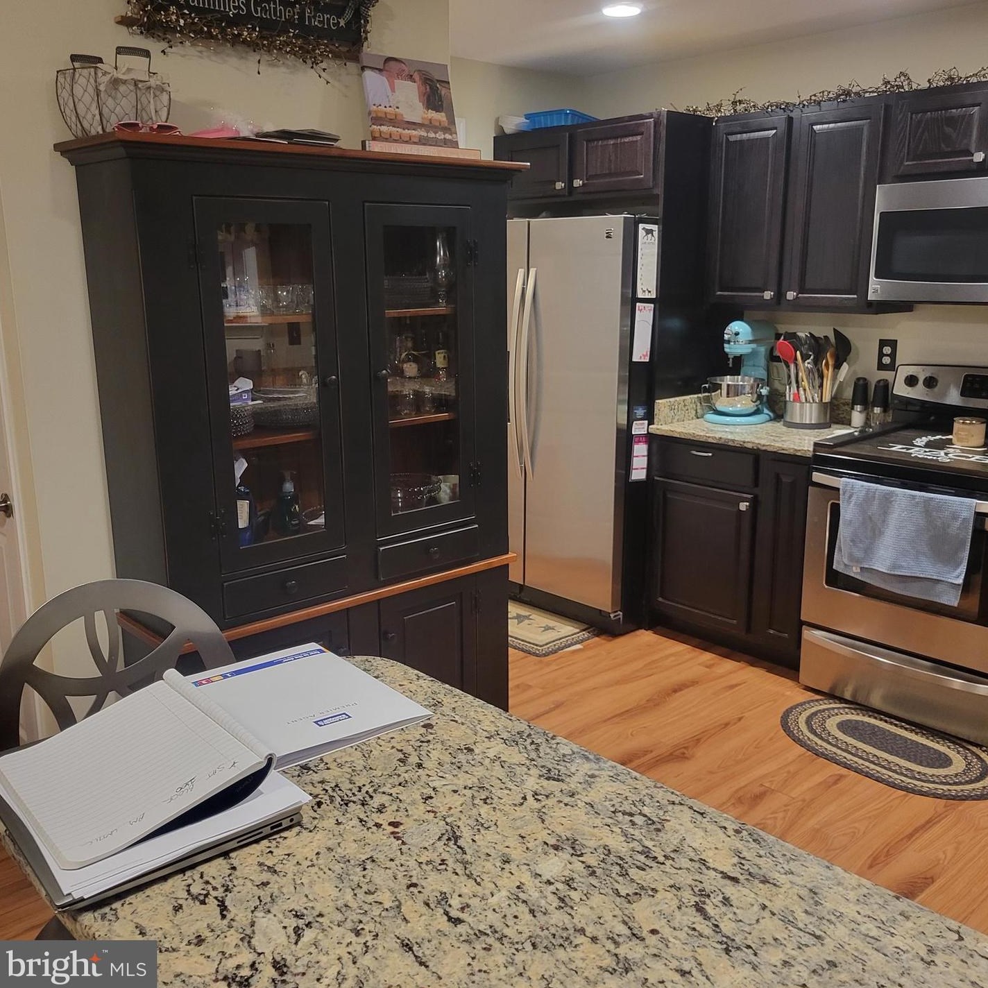 87 Moody Dr, Martinsburg WV  25405-6954 exterior