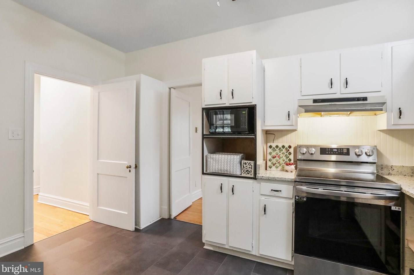 414 Rosemont Ave, Martinsburg WV  25401-2235 exterior