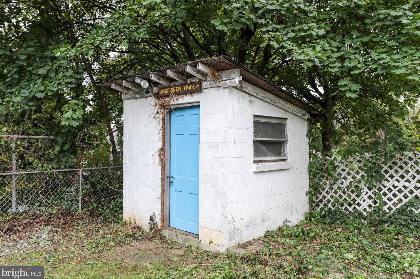 414 Rosemont Ave, Martinsburg WV  25401-2235 exterior