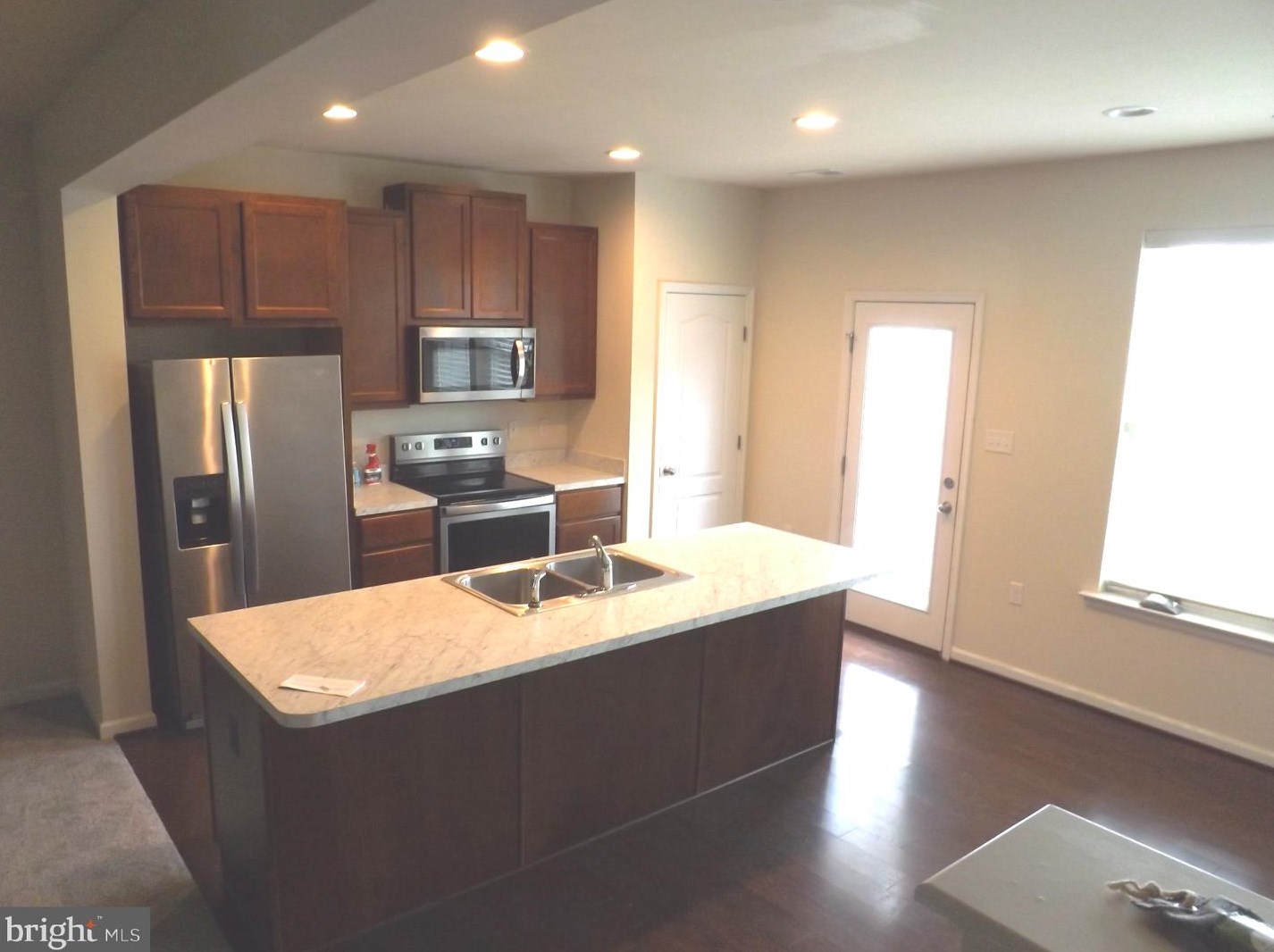 126 Oflannery Ct, Martinsburg WV  25403-1320 exterior