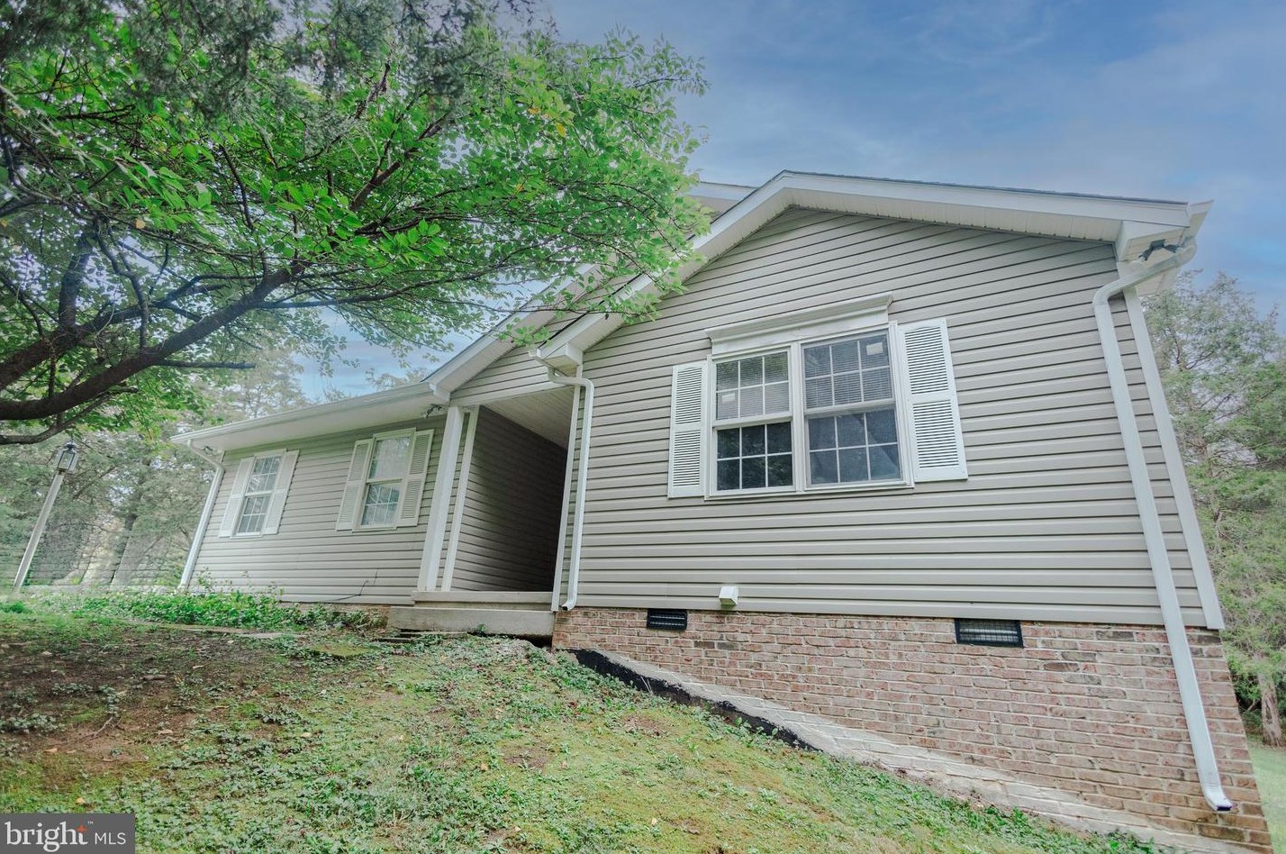 63 Nedmonton Rd, Martinsburg, WV 25404