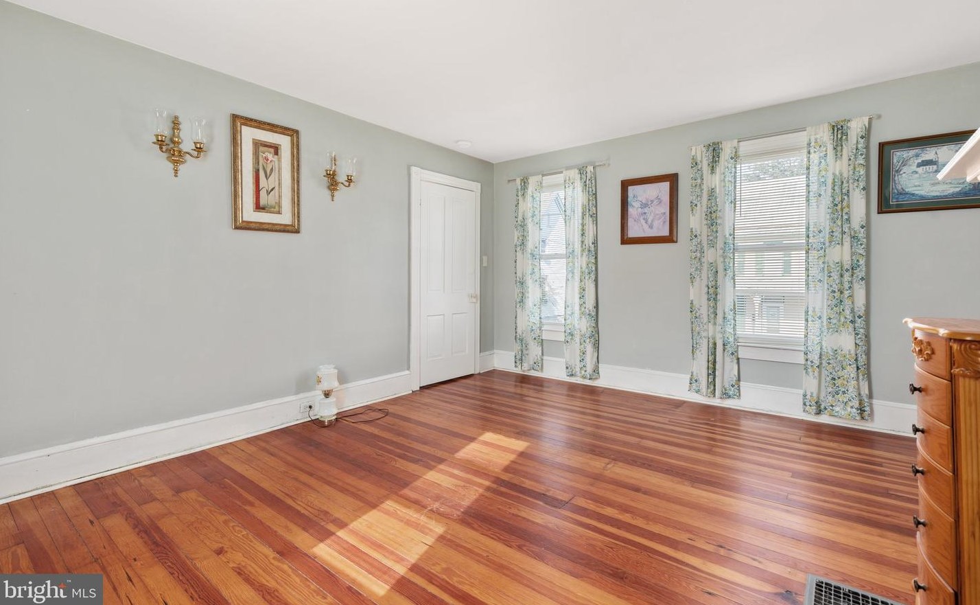 515 Stephen St, Martinsburg WV  25401-2627 exterior