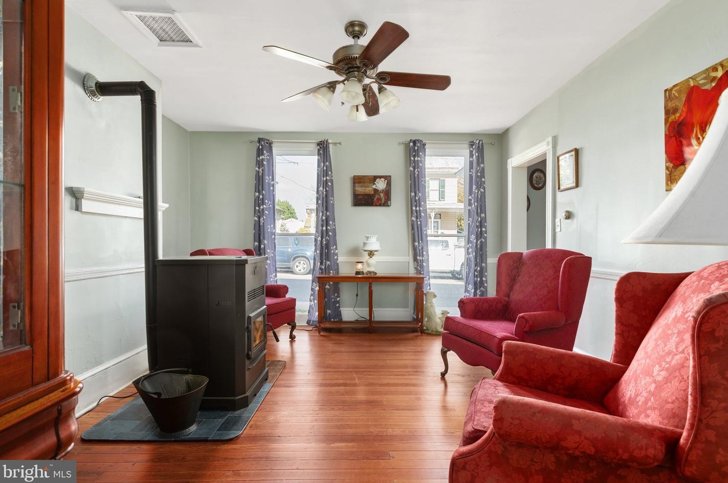 515 Stephen St, Martinsburg WV  25401-2627 exterior