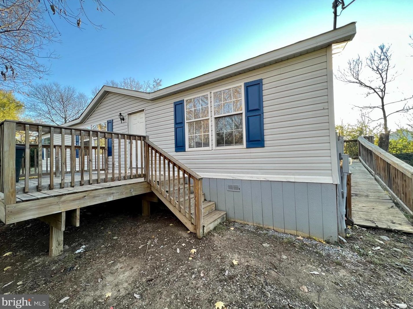 80 Sir Washington St, Inwood WV  25428-4283 exterior