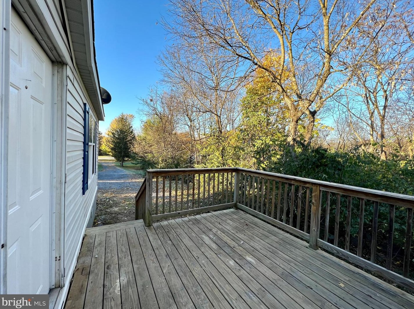 80 Sir Washington St, Inwood WV  25428-4283 exterior