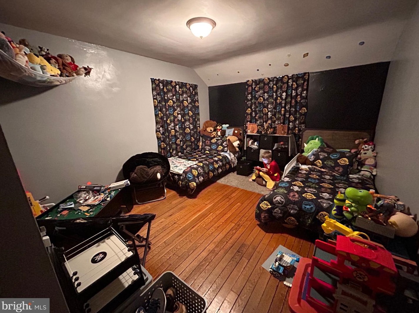 220 John St, Martinsburg WV  25401-4217 exterior