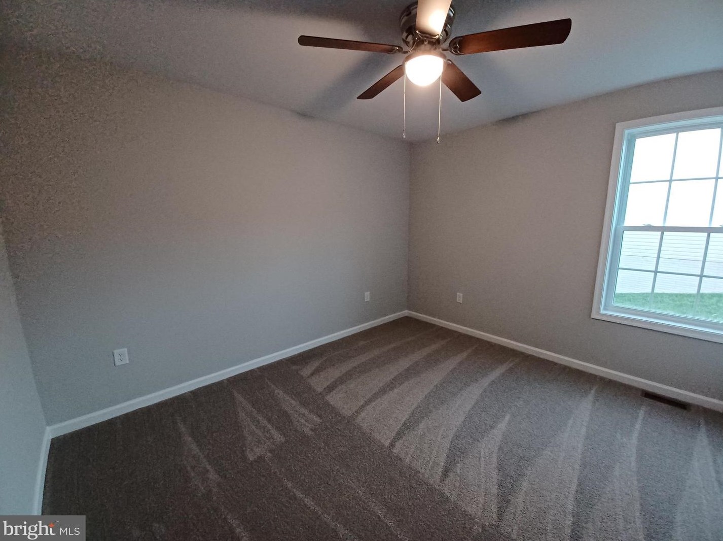 846 Basin Dr, Inwood WV 25428-3214 exterior