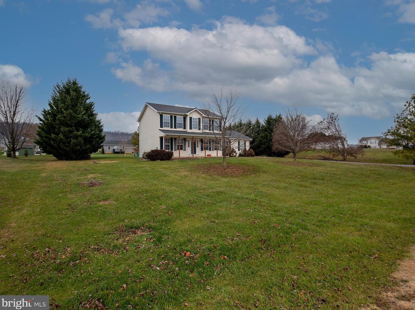 157 Riviera Dr, Martinsburg, WV 25403-1198
