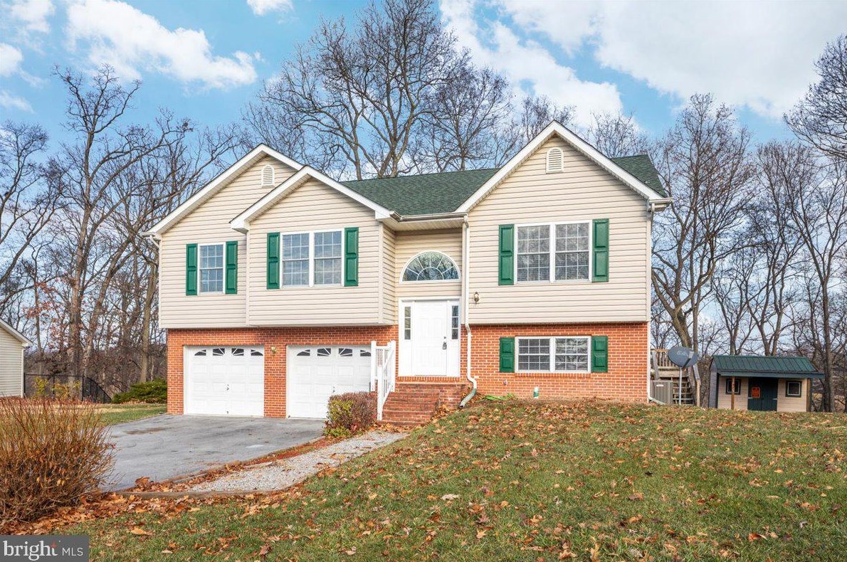 125 Veterans Way, Martinsburg, WV 25405-8273