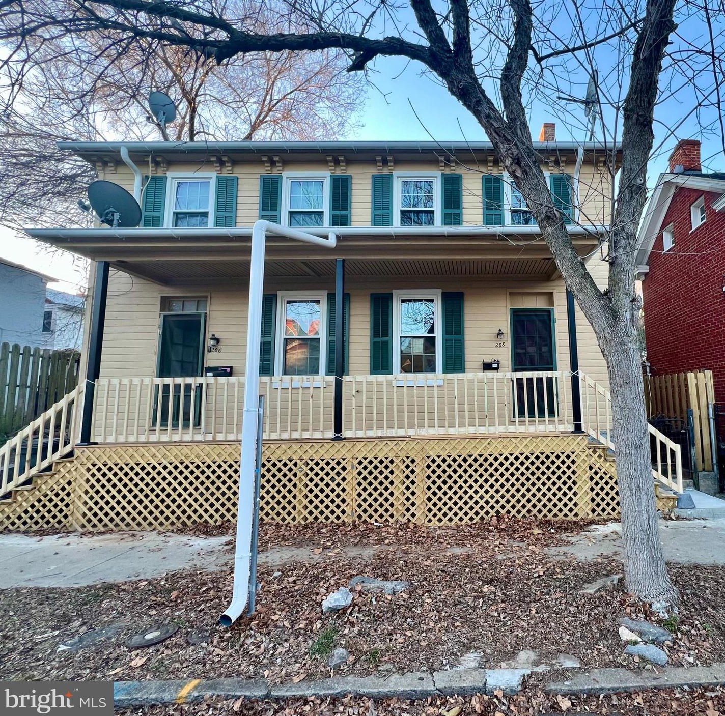 208 Maple Ave, Martinsburg, WV 25401-3328