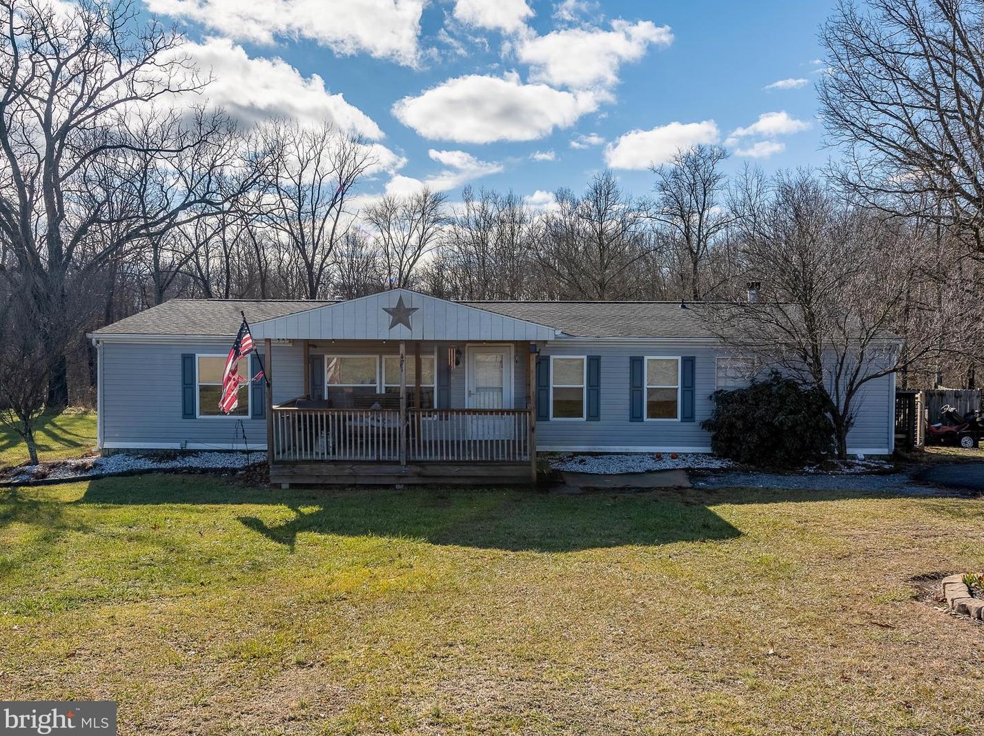 471 Max Rd, Hedgesville, WV 25427