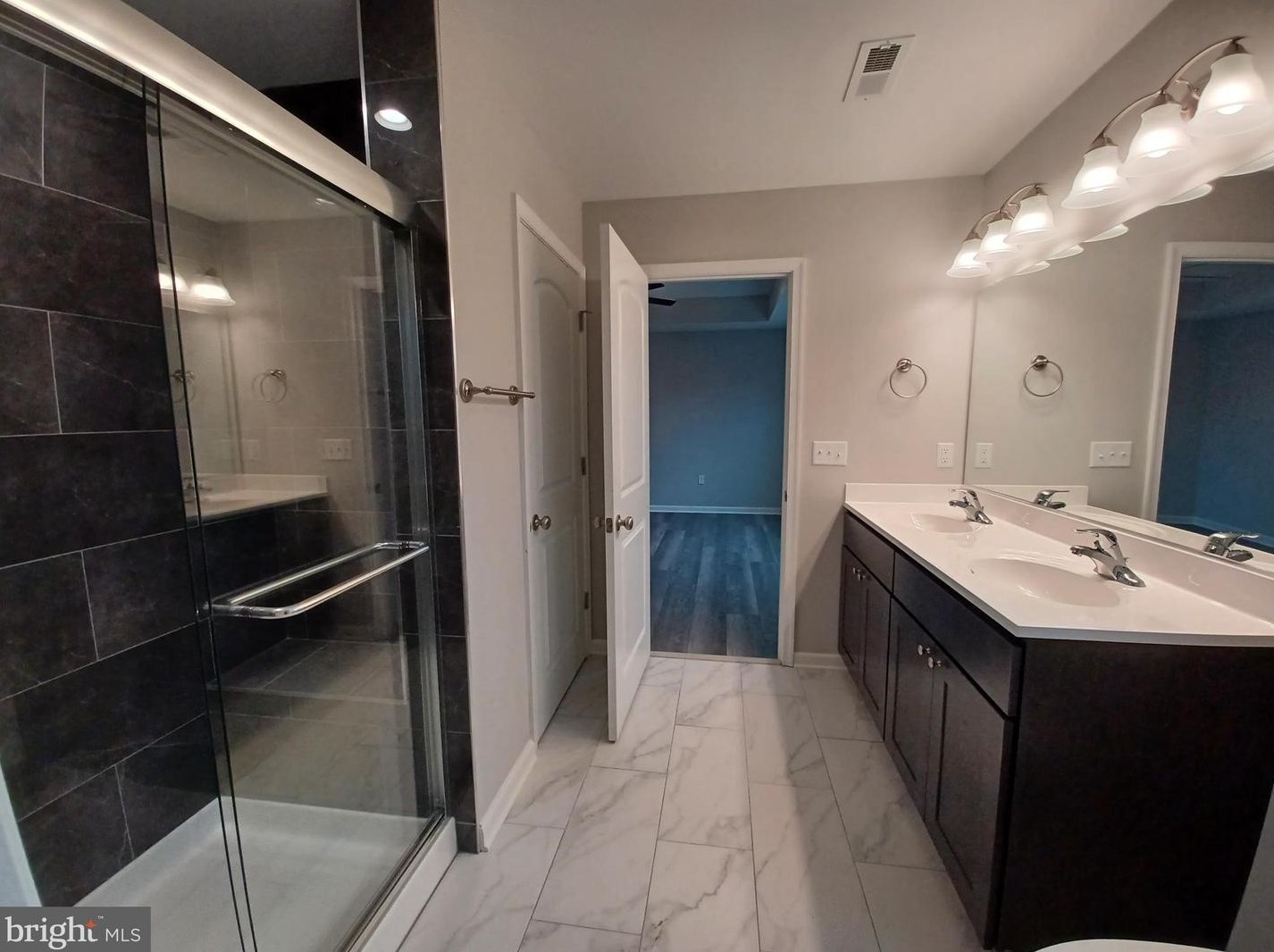 892 Basin Dr, Inwood WV 25428-3214 exterior