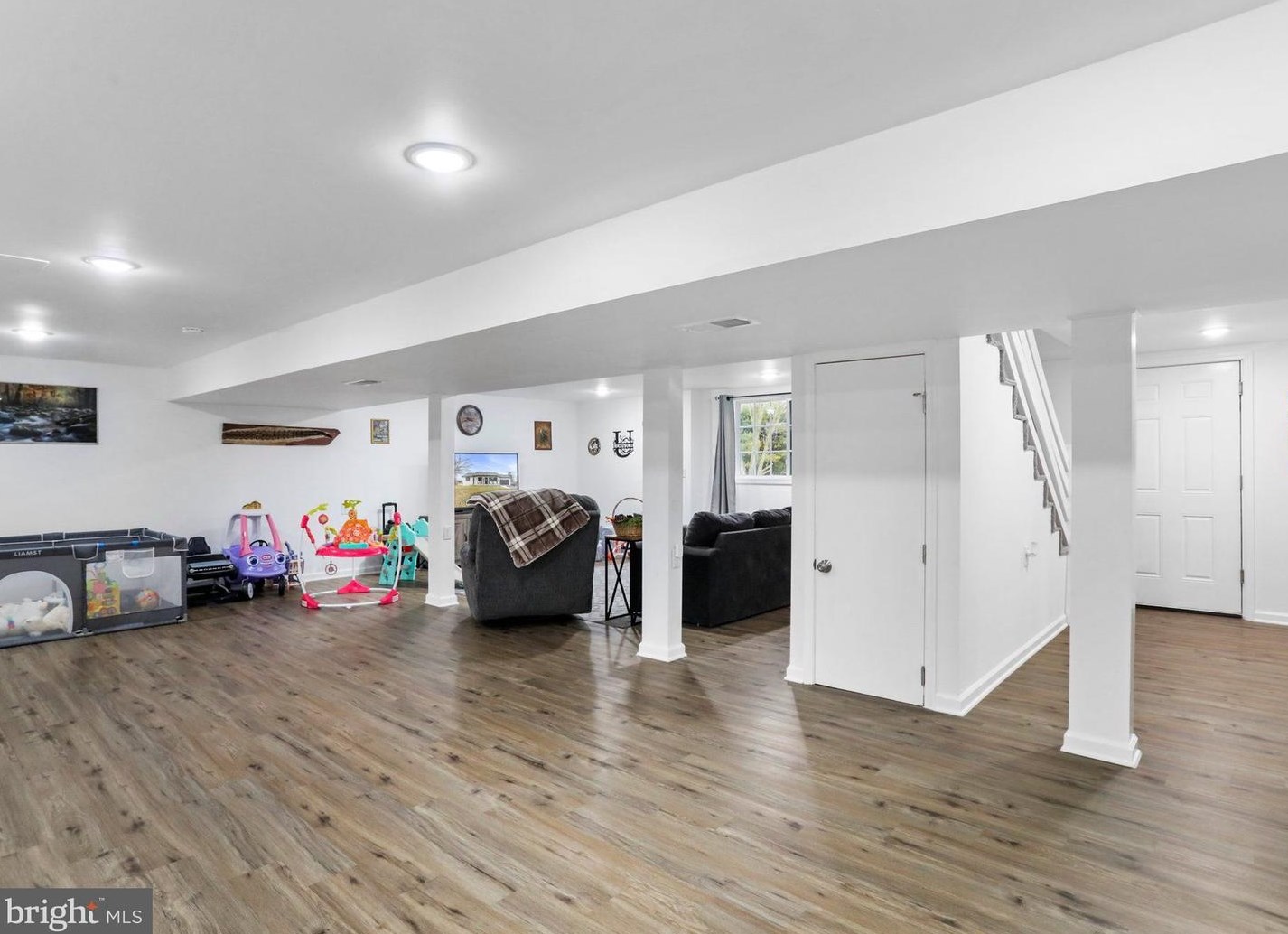 433 Mimosa Dr, Martinsburg WV  25404-0645 exterior