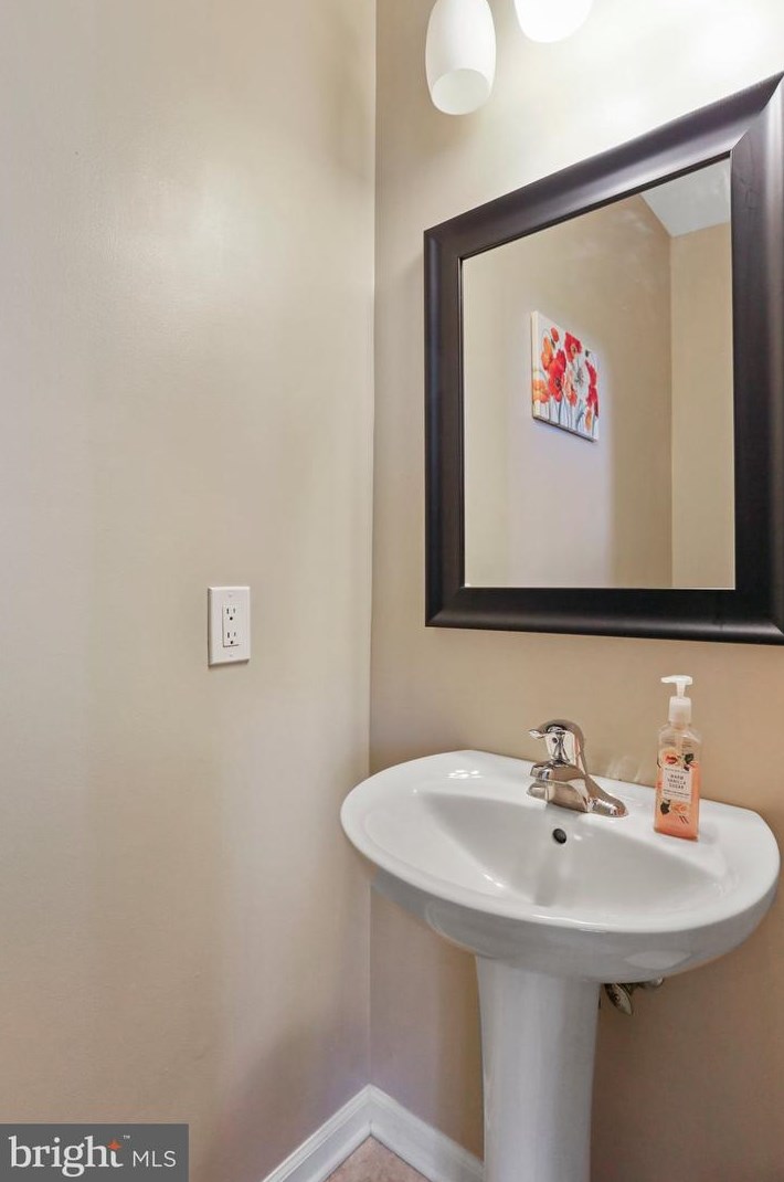 405 Webber Springs Dr, Inwood WV  25428-4474 exterior