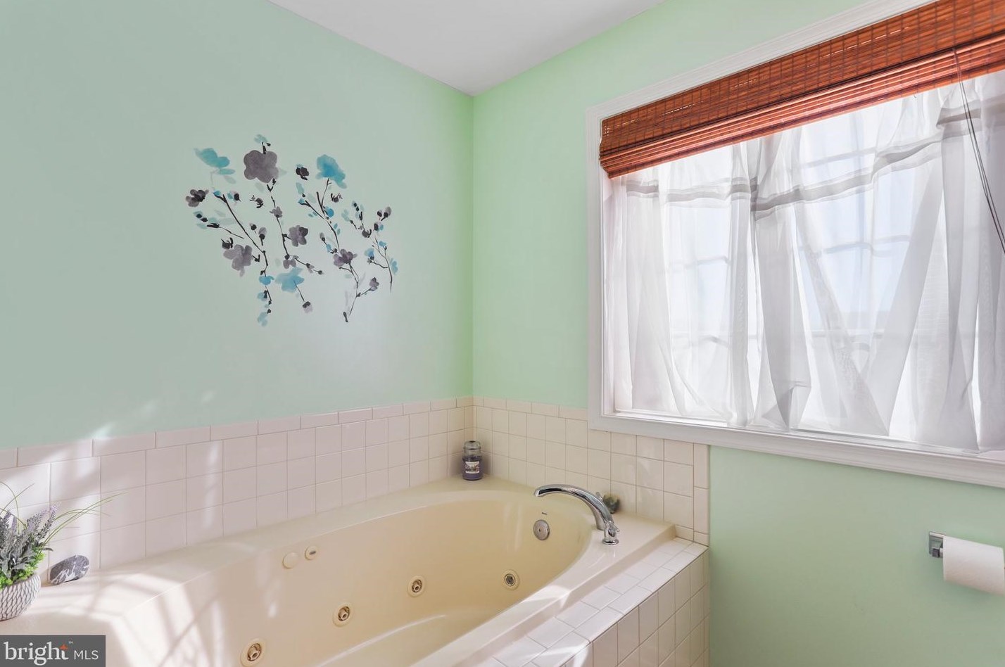 405 Webber Springs Dr, Inwood WV  25428-4474 exterior