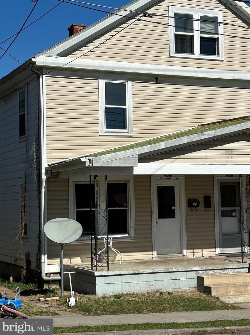 804-806 W John St, Martinsburg, WV 25401
