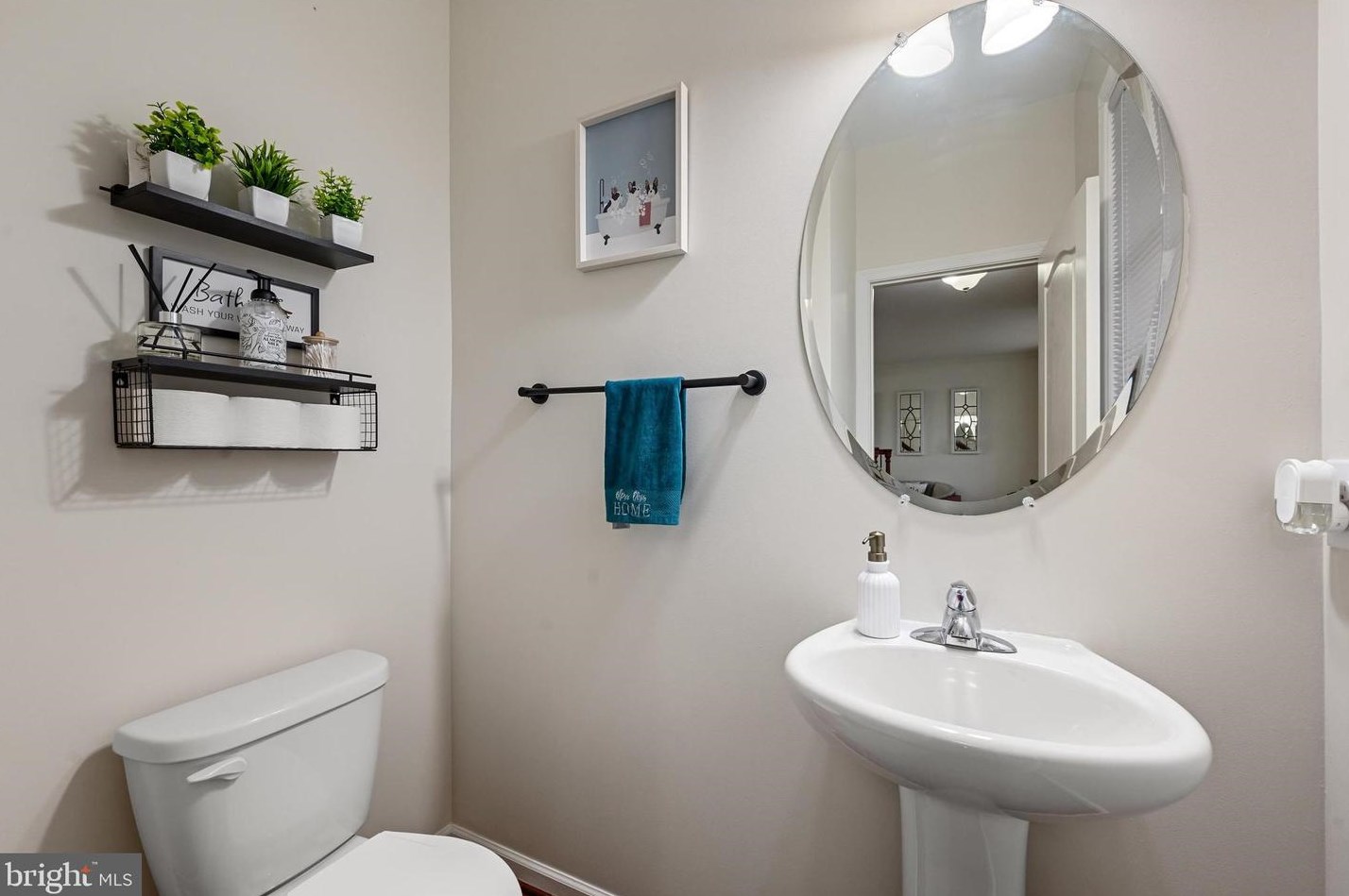 283 Ticonderoga Dr, Martinsburg WV 25430 exterior