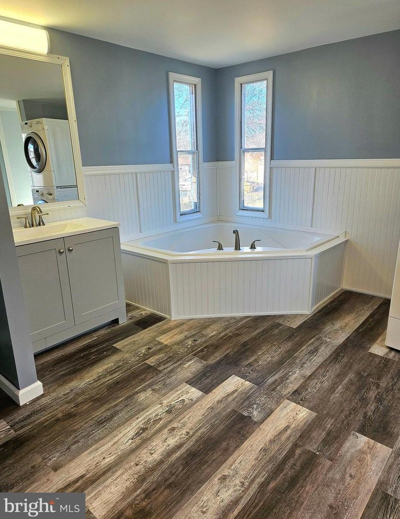 99 Rudolph Ct, Martinsburg WV  25404-4355 exterior