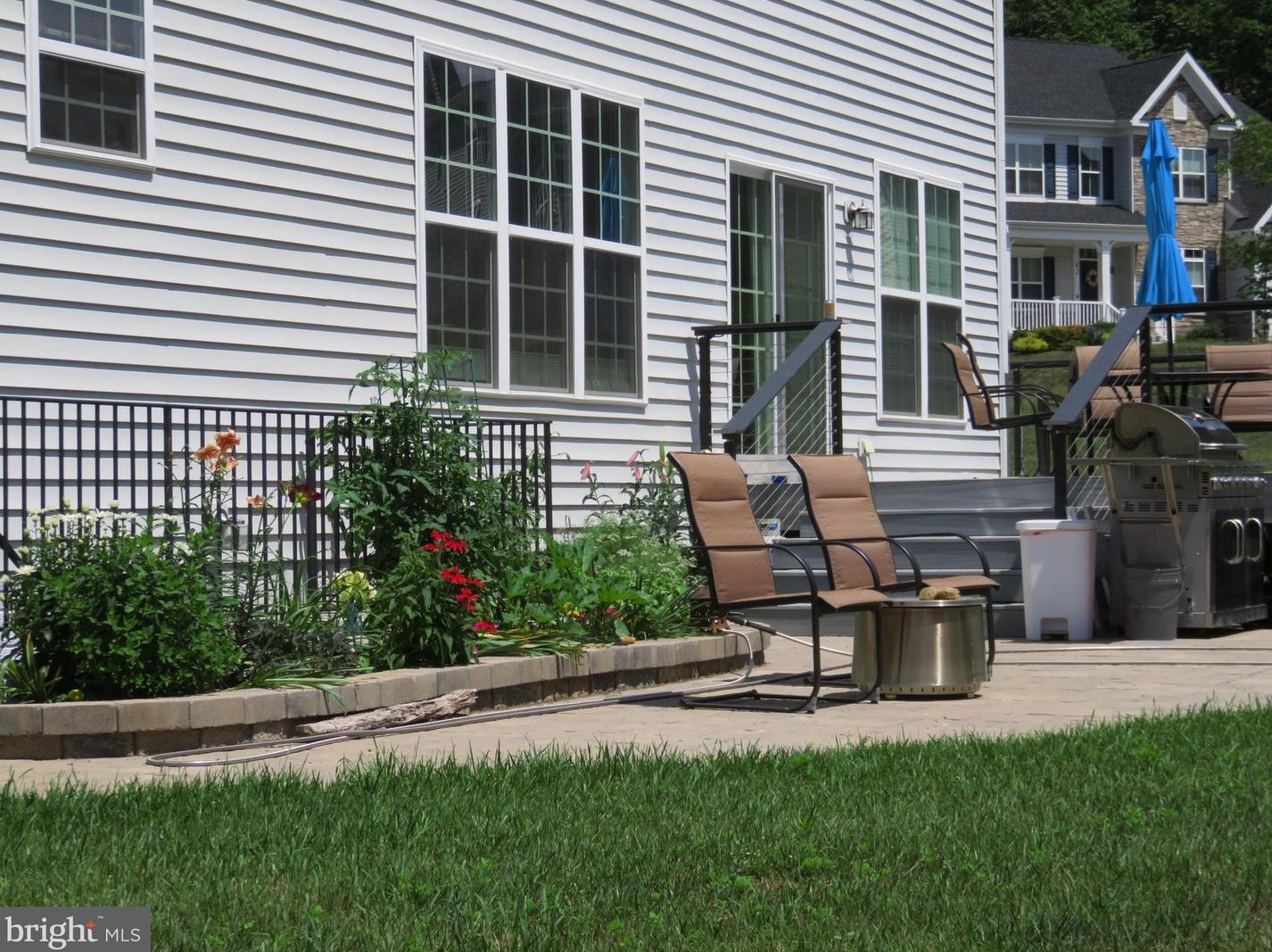 83 Tributary Trl, Falling Waters WV  25419-1149 exterior