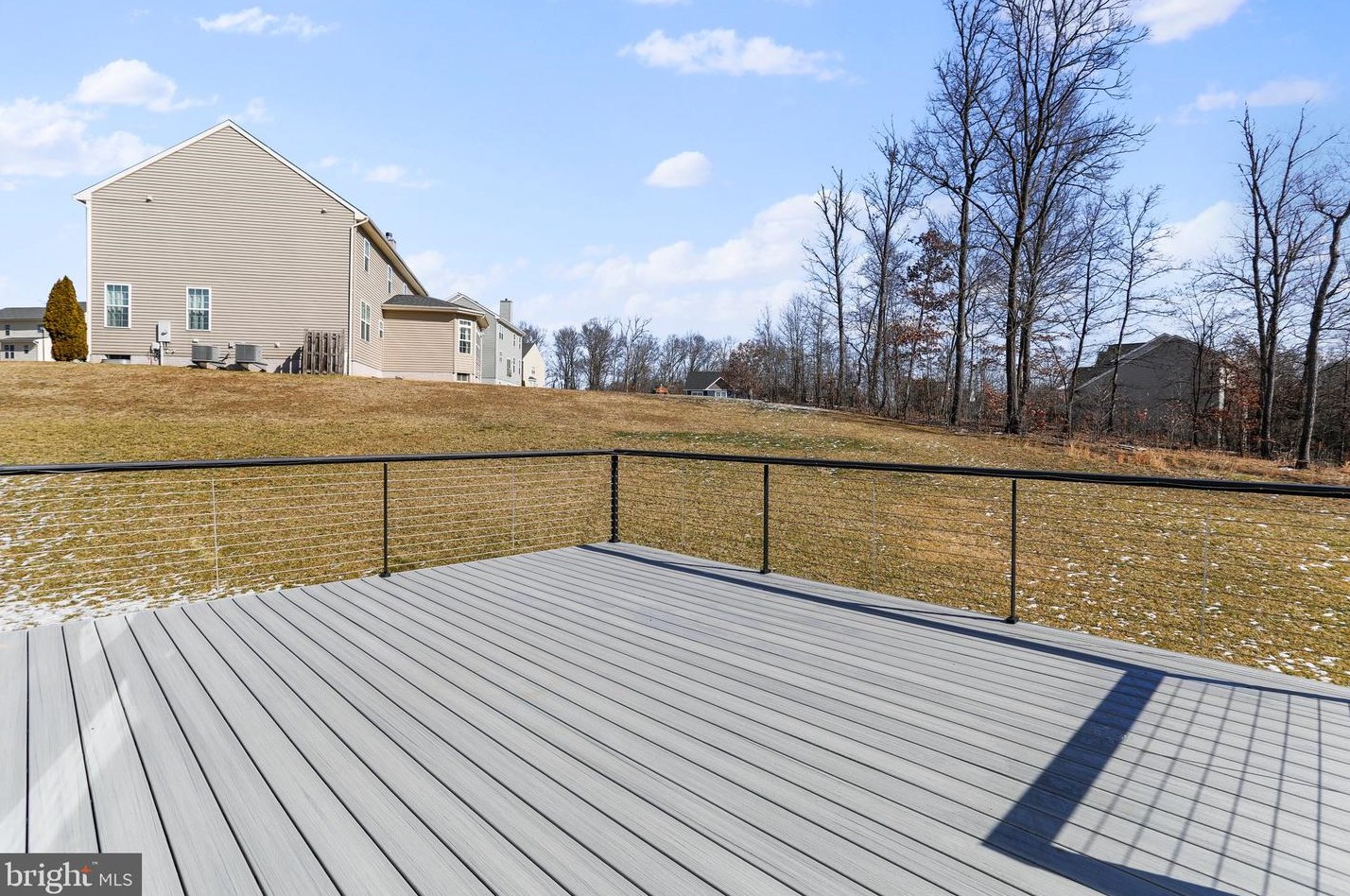 83 Tributary Trl, Falling Waters WV  25419-1149 exterior