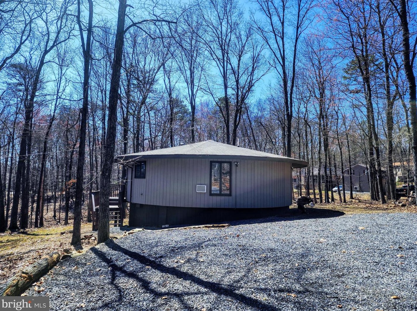 37 Shawnee Trail, Hedgesville, WV 25427