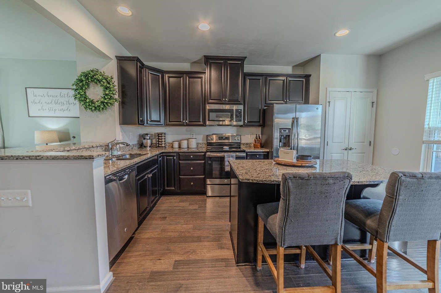 3 Ontario Dr, Falling Waters, WV 25419-0059