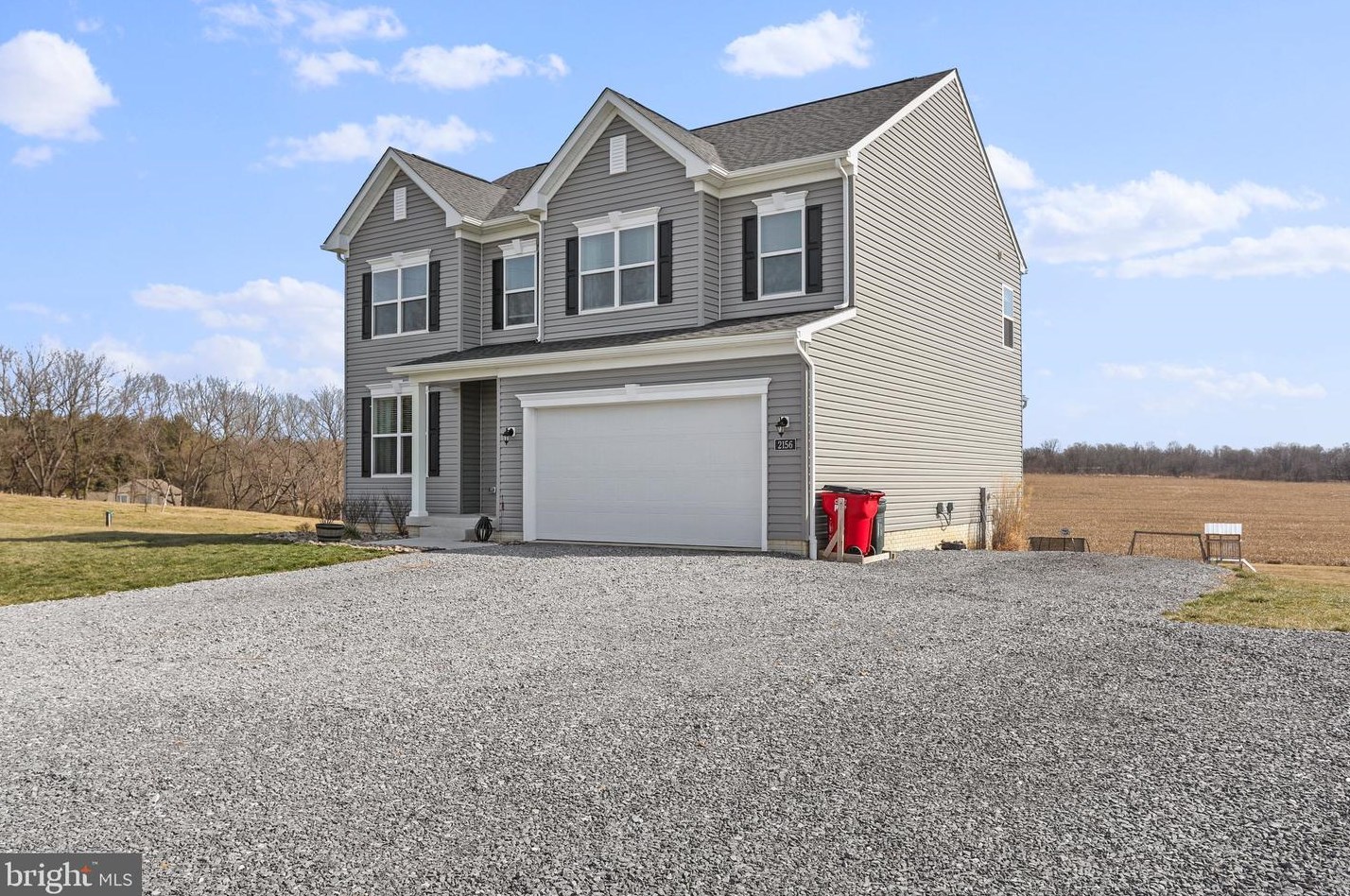 2156 Vineyard Rd, Falling Waters, WV 25419