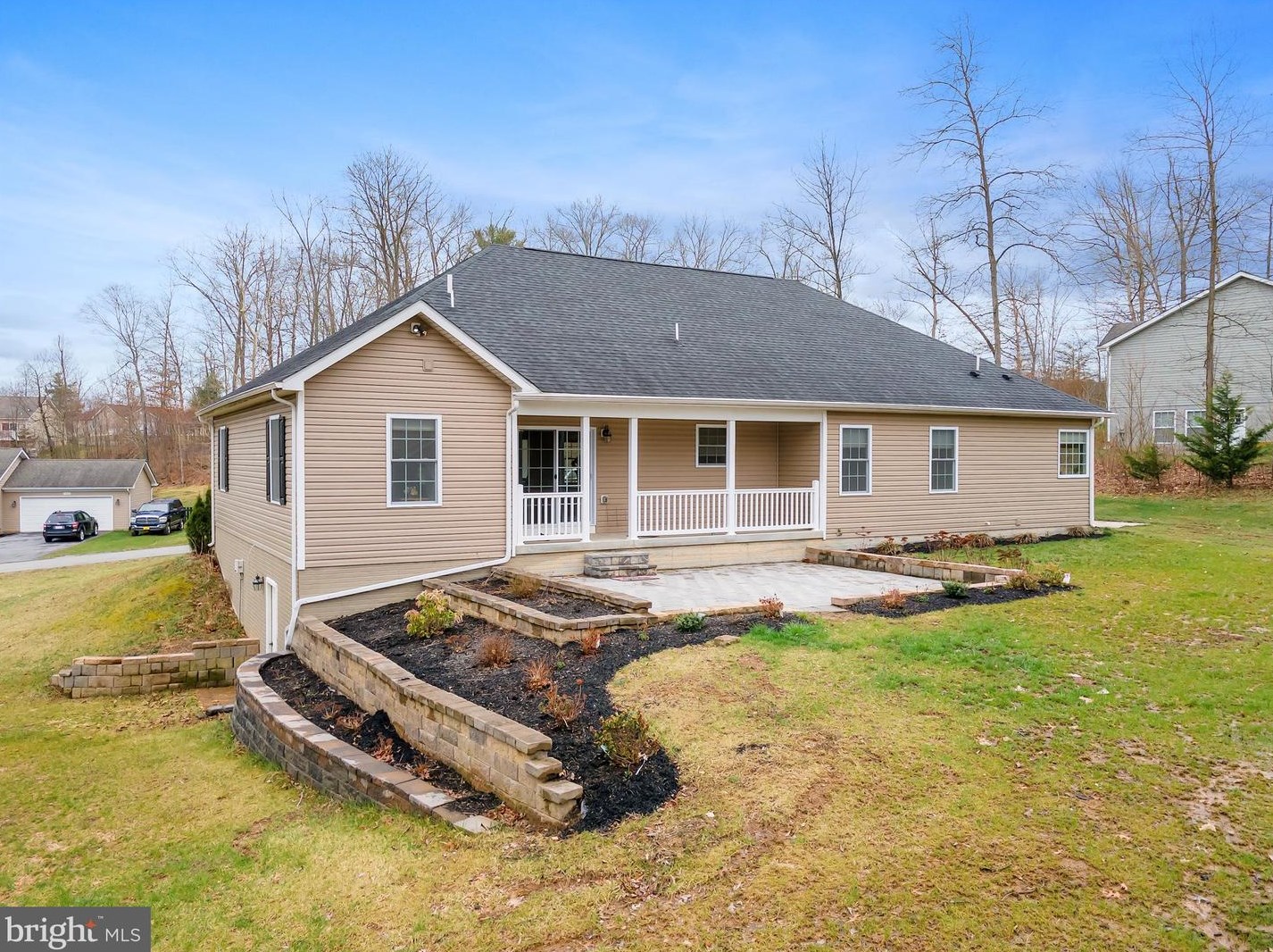 194 Executive Way, Hedgesville WV  25427-5770 exterior