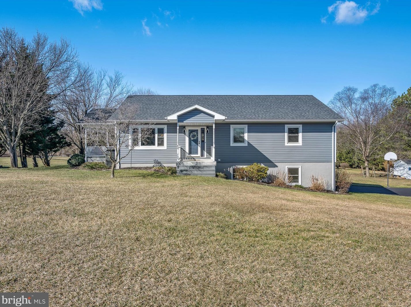 43 Renaissance Dr, Martinsburg, WV 25403-1207