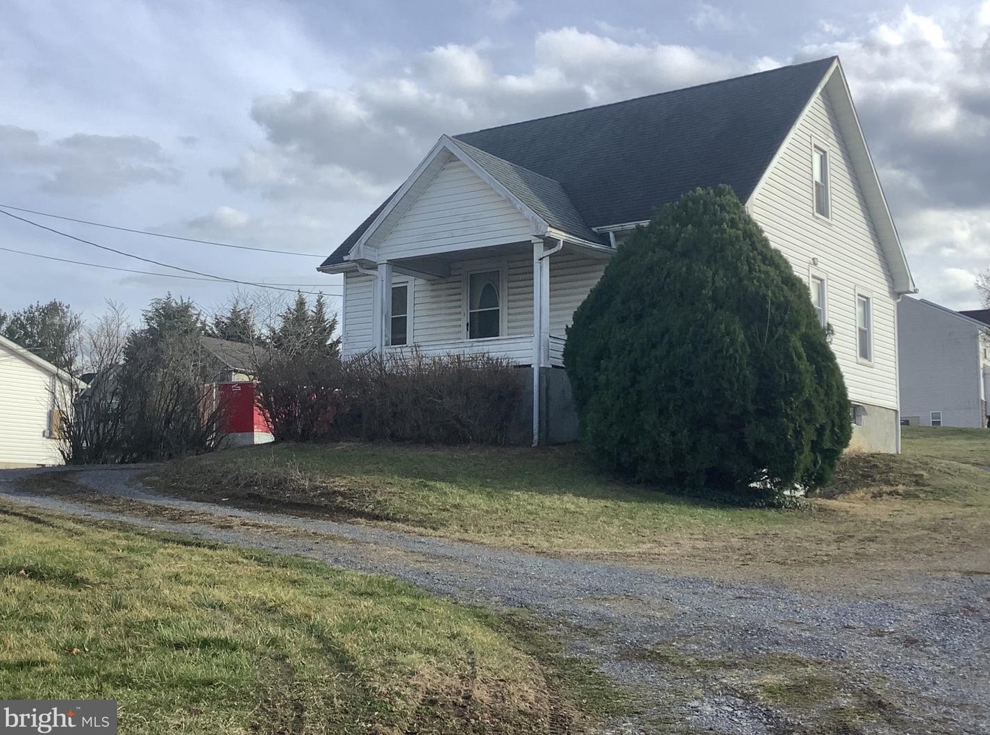 348 Paynes Ford Rd, Martinsburg, WV 25405