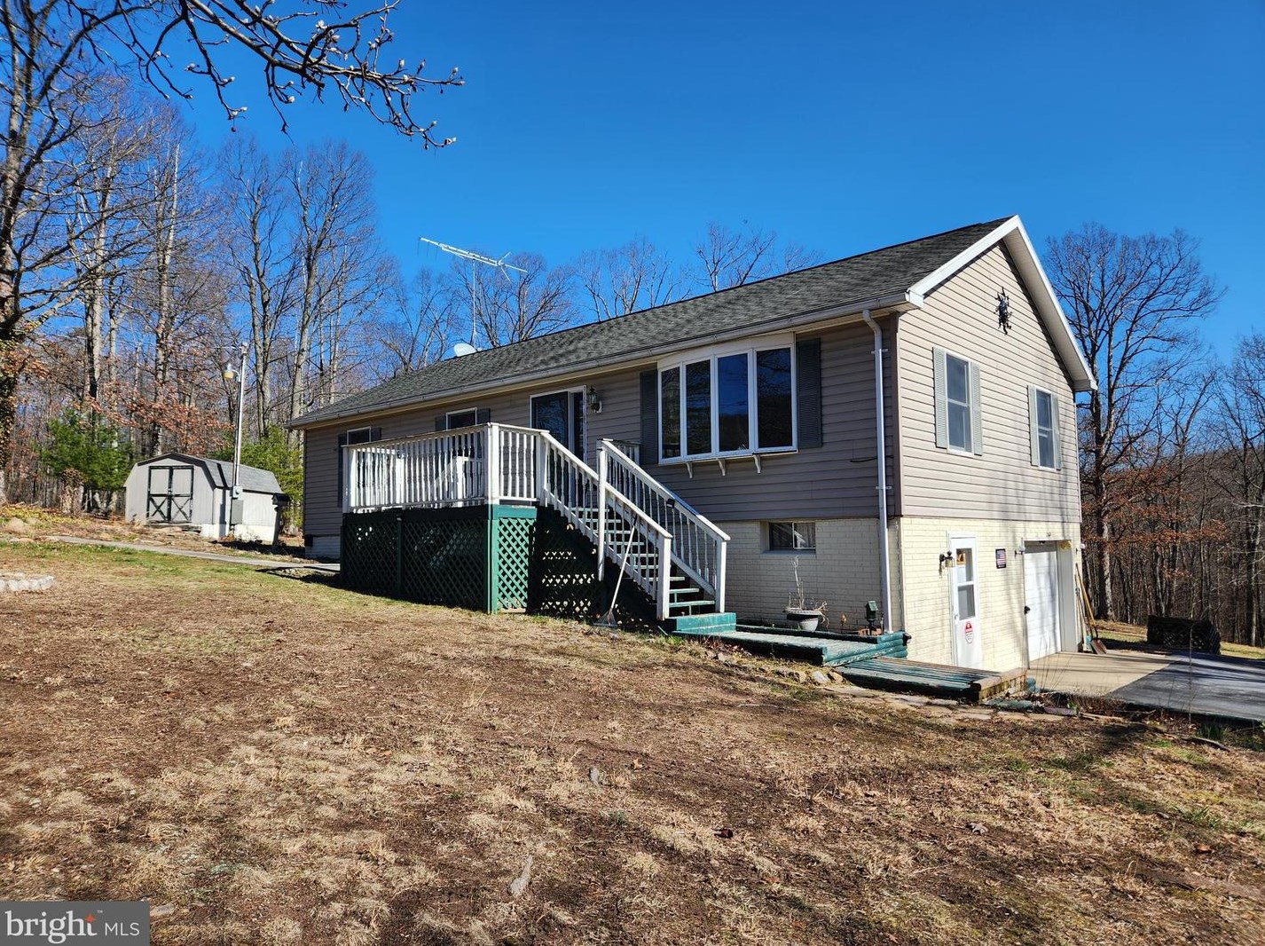 1878 Tub Run Hollow Rd, Hedgesville, WV 25427