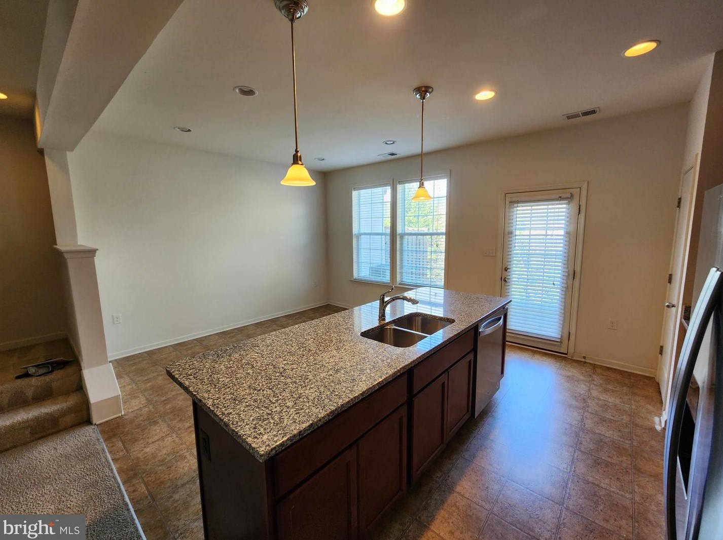 129 Oflannery Ct, Martinsburg WV  25403-1318 exterior