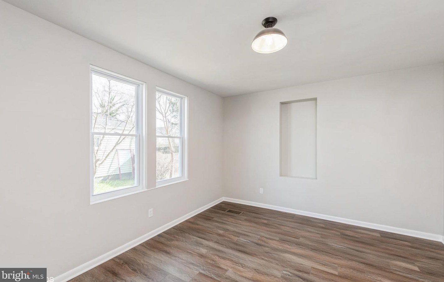 824 Virginia Ave, Martinsburg WV  25401-2138 exterior