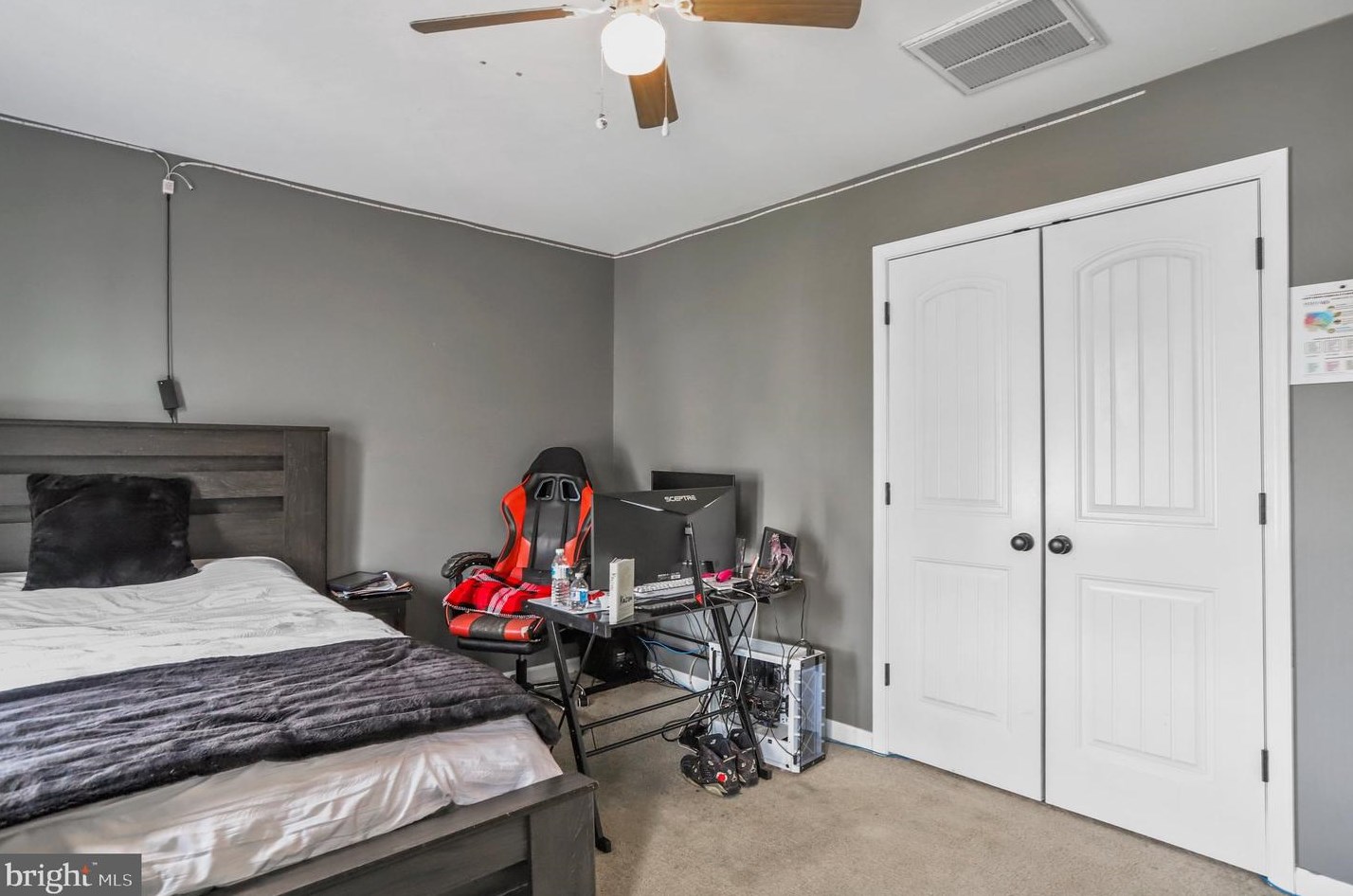 32 Seal Dr, Martinsburg WV  25405-1505 exterior