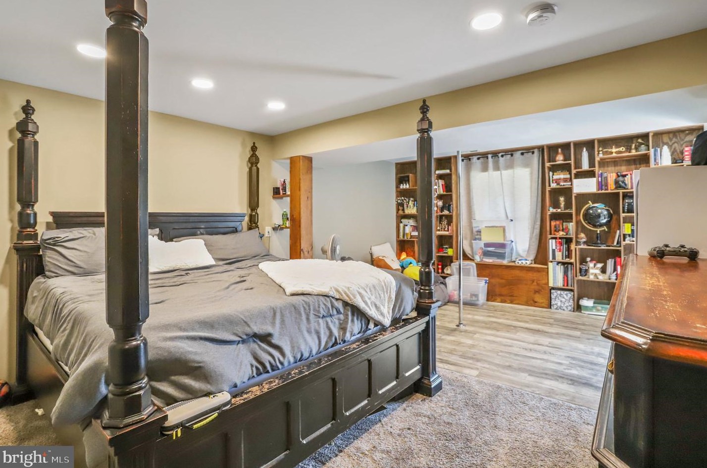 32 Seal Dr, Martinsburg WV  25405-1505 exterior