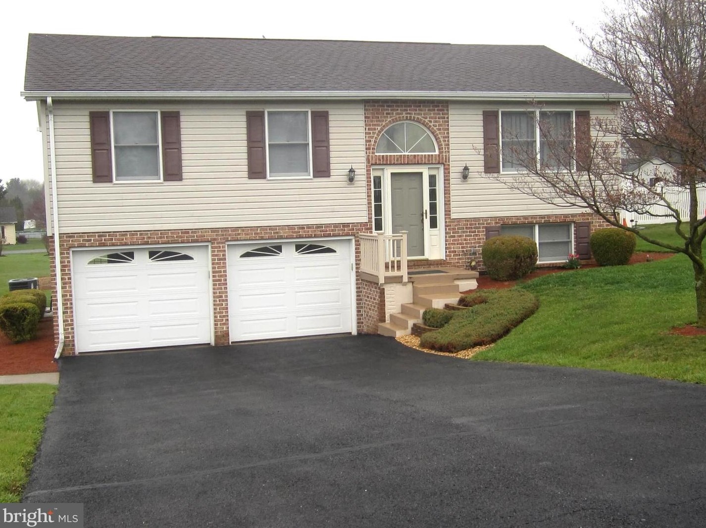 89 Spartan Dr, Martinsburg, WV 25403