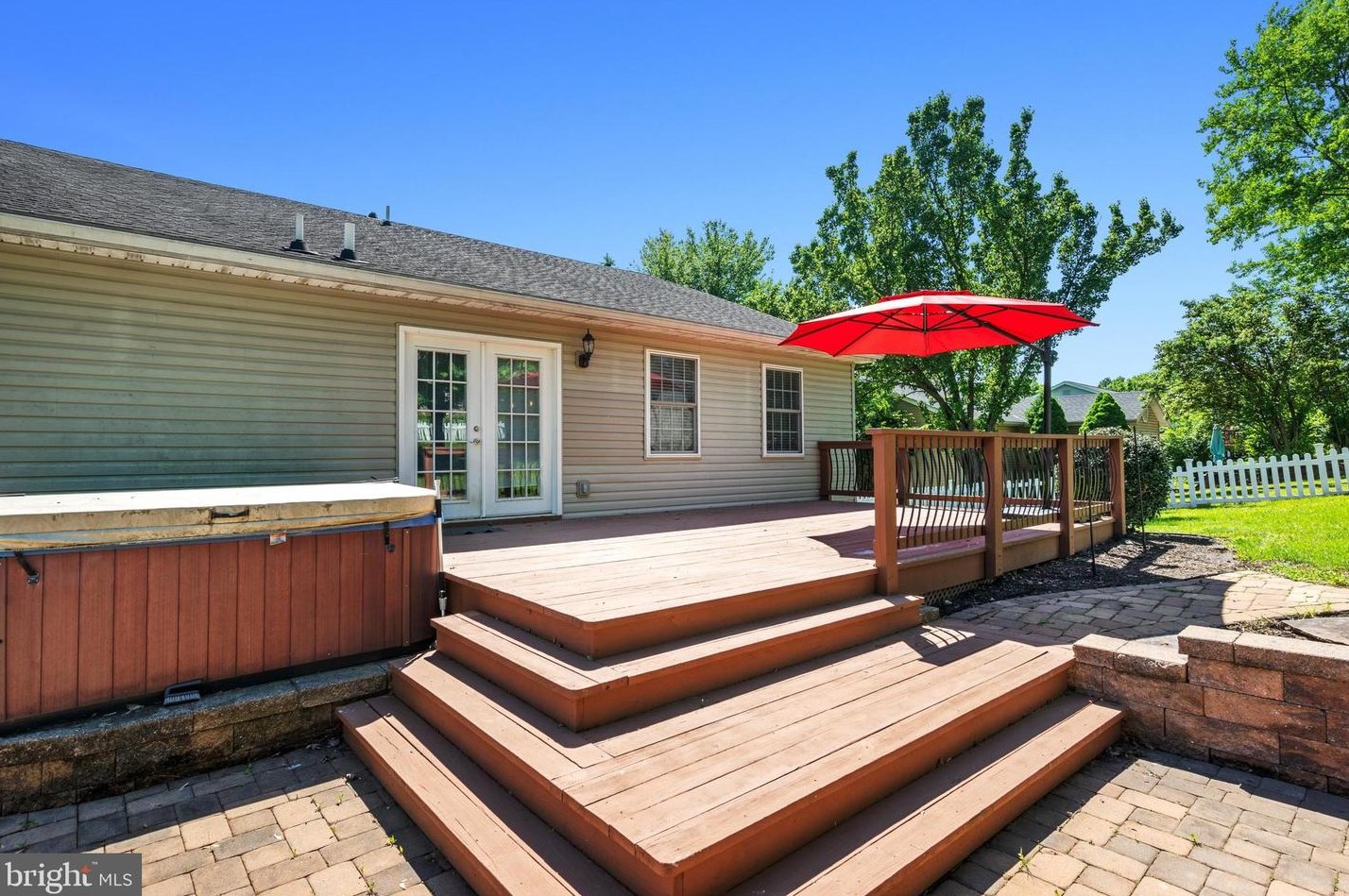 61 Putnam Dr, Inwood WV 25428-3705 exterior