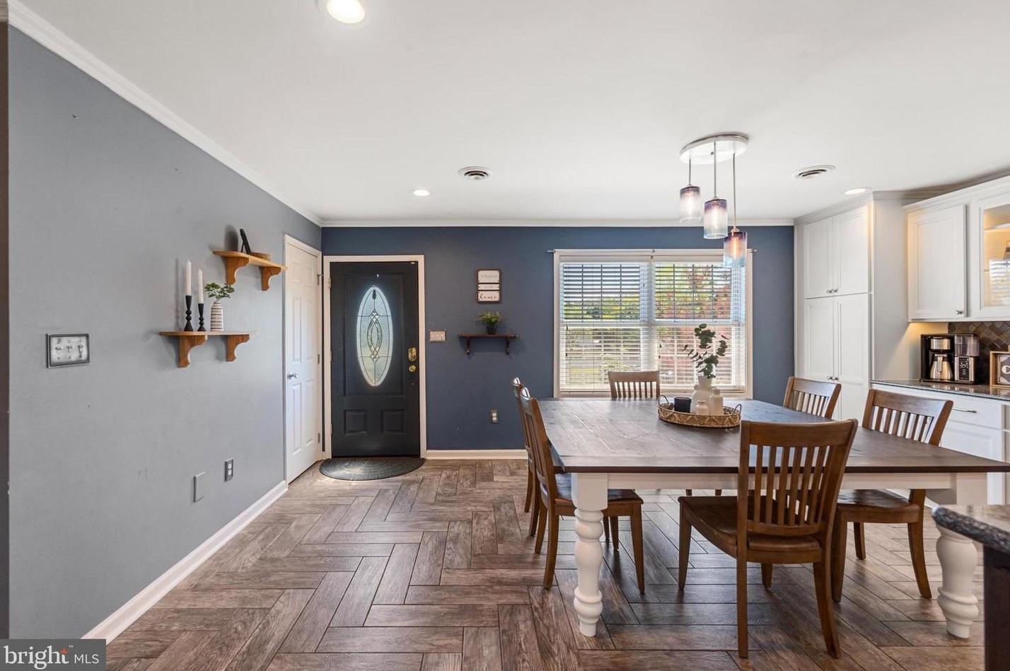 61 Putnam Dr, Inwood WV 25428-3705 exterior