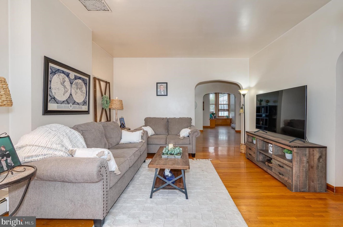 423 Martin St, Martinsburg WV  25401-2746 exterior