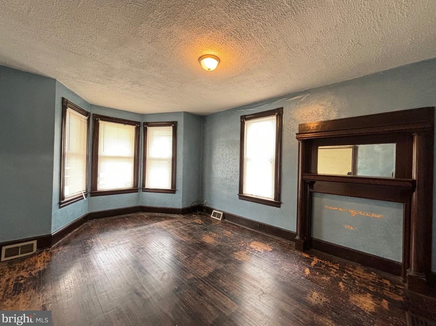 723 King St, Martinsburg WV 25401-2263 exterior