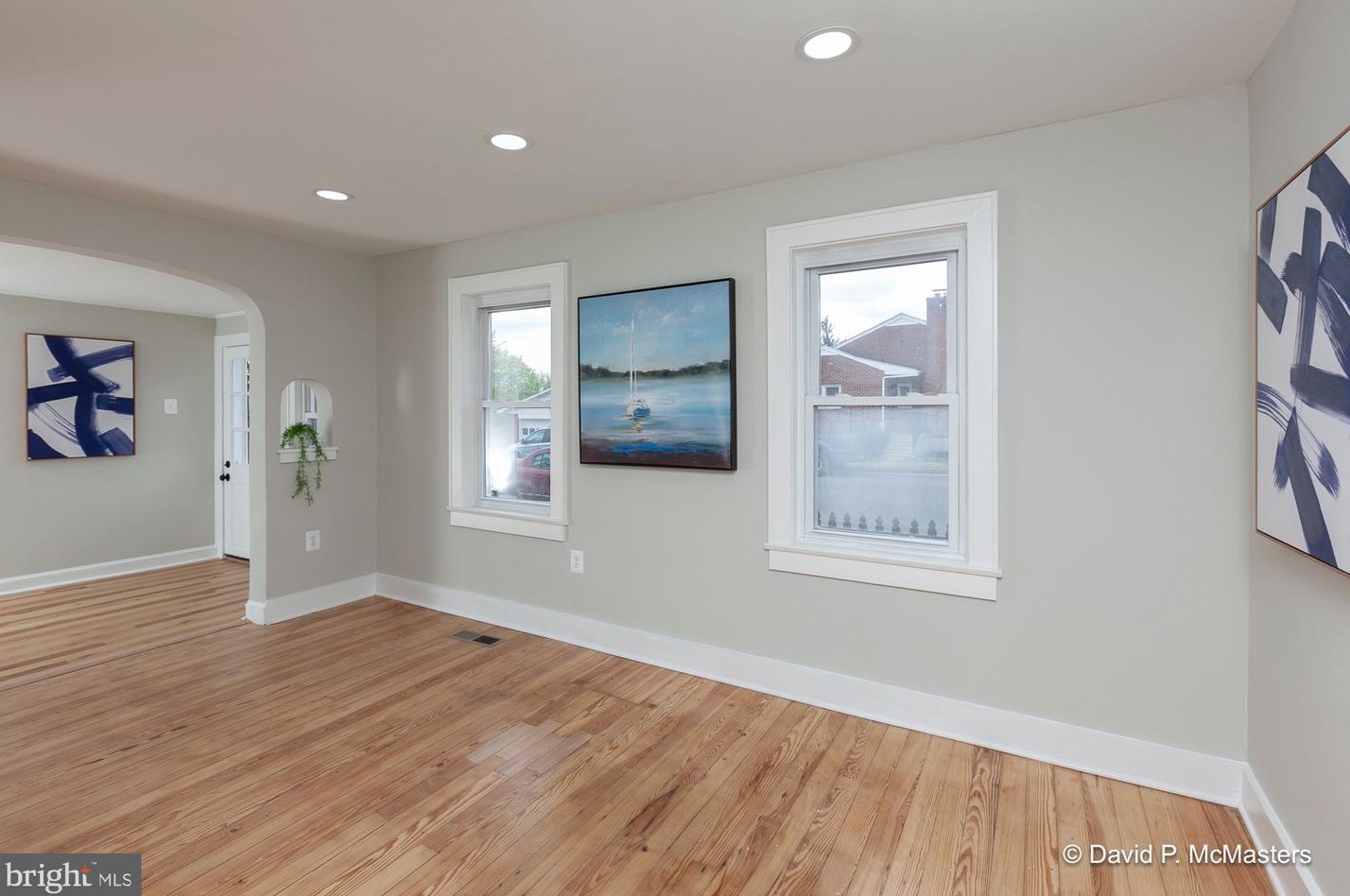 934 Virginia Ave, Martinsburg WV 25401-1737 exterior