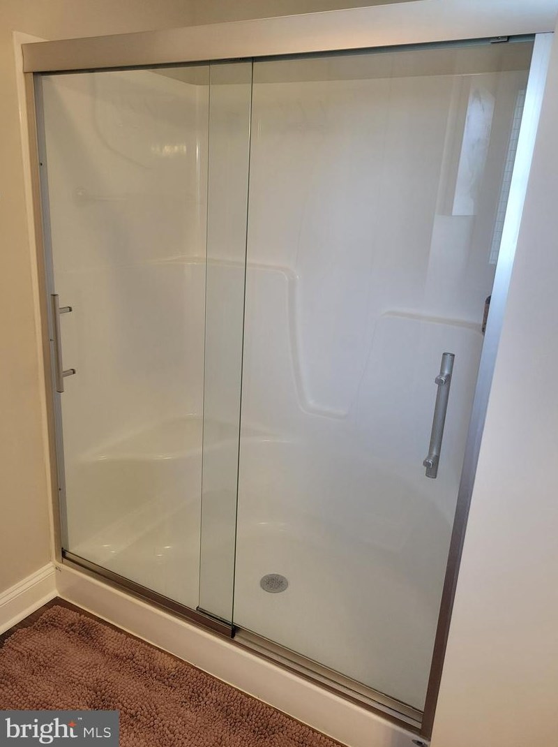 93 Ruidoso Downs Dr, Martinsburg WV  25404-1669 exterior