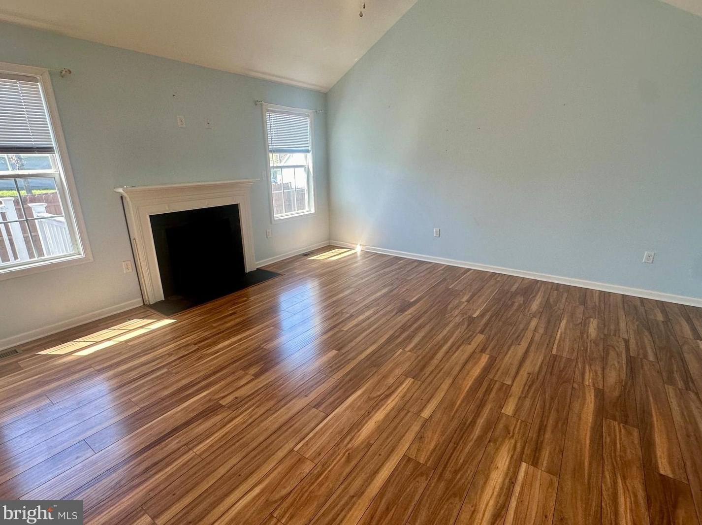 464 Executive Way, Hedgesville WV  25427-5770 exterior