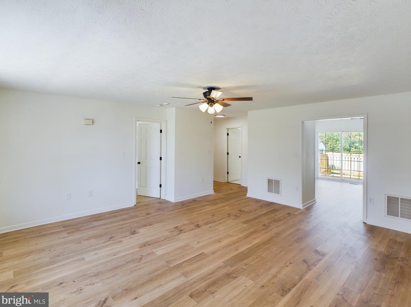 222 Dorothy Ct, Inwood WV  25428-4986 exterior