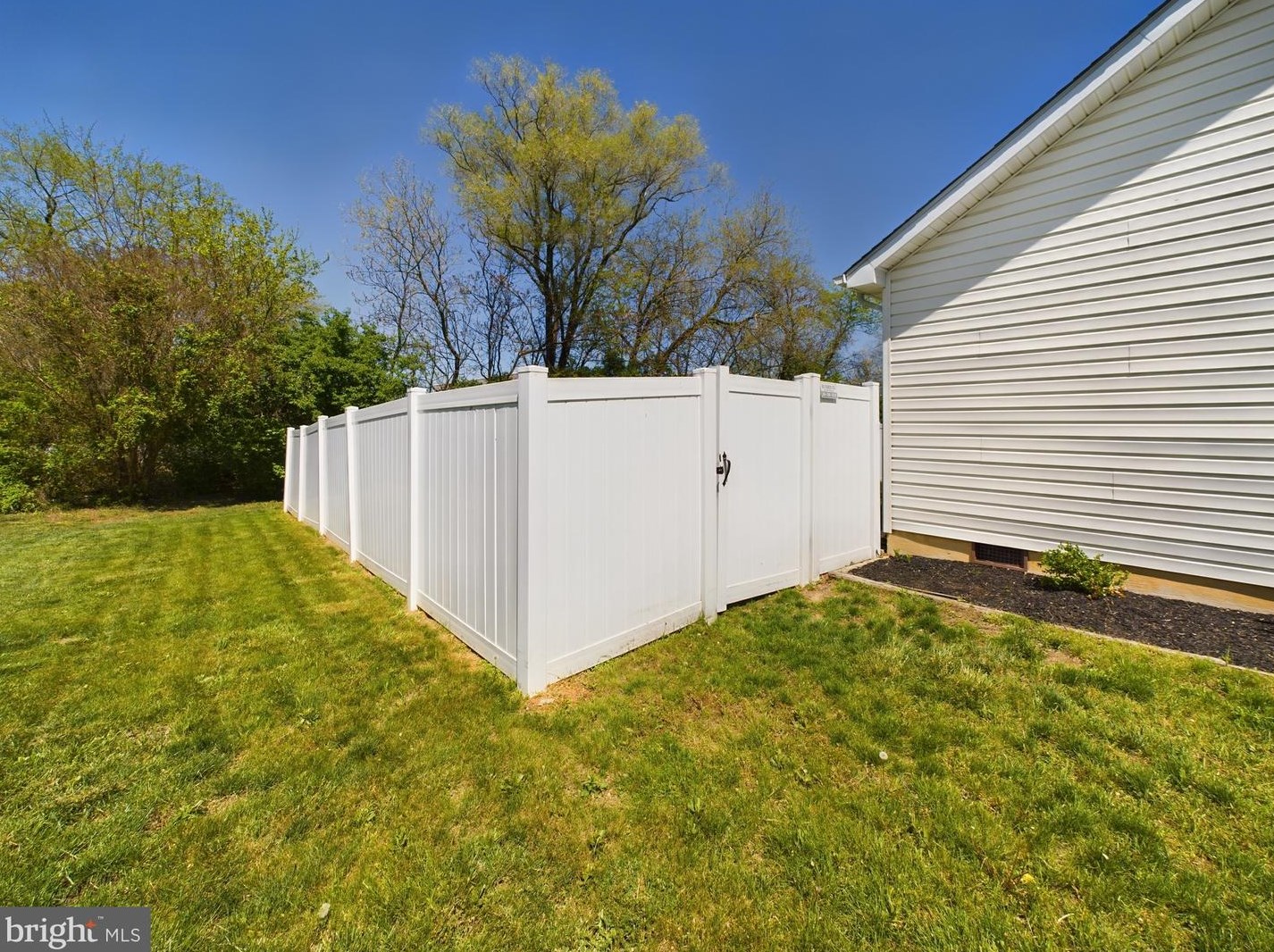 222 Dorothy Ct, Inwood WV  25428-4986 exterior