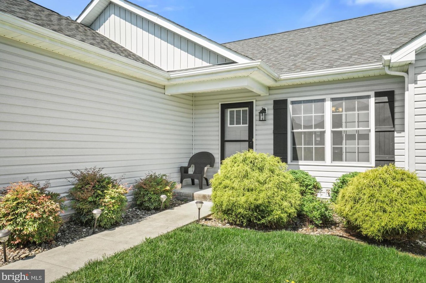 116 Aylesbury Ln, Martinsburg, WV 25403