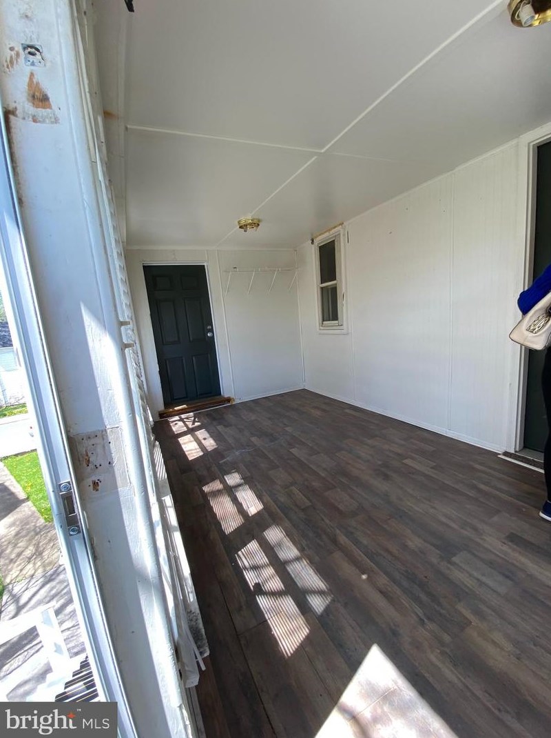 709 N High St #3, Martinsburg, WV 25404