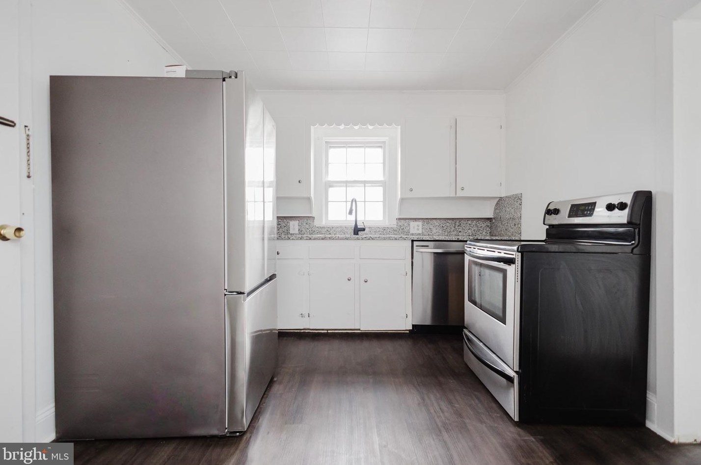 643 Race St, Martinsburg WV 25401-2761 exterior