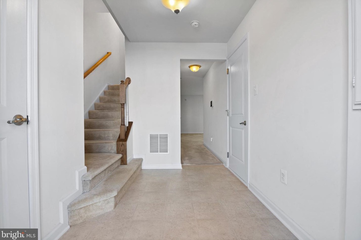 198 Norwood Dr, Falling Waters, WV 25419